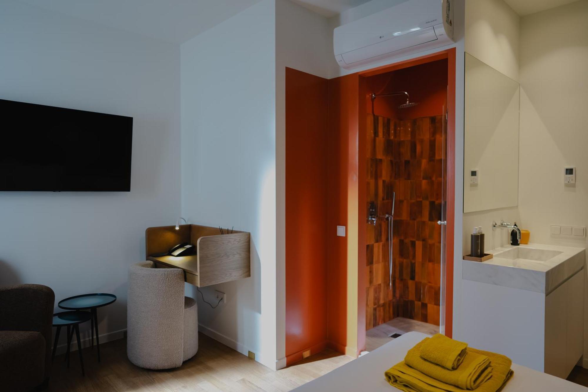 Bugan-Villa Athens Luaran gambar